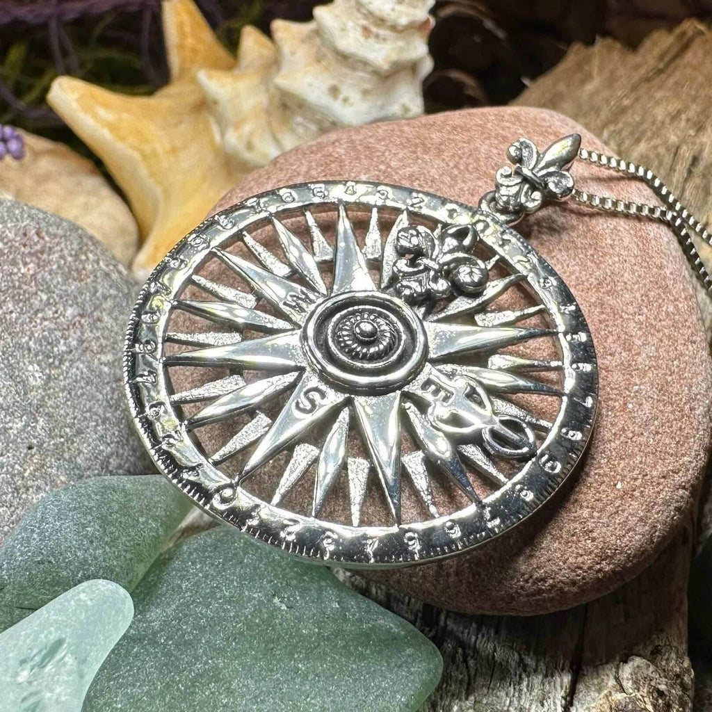 Wonderful Journey Compass Necklace - 18