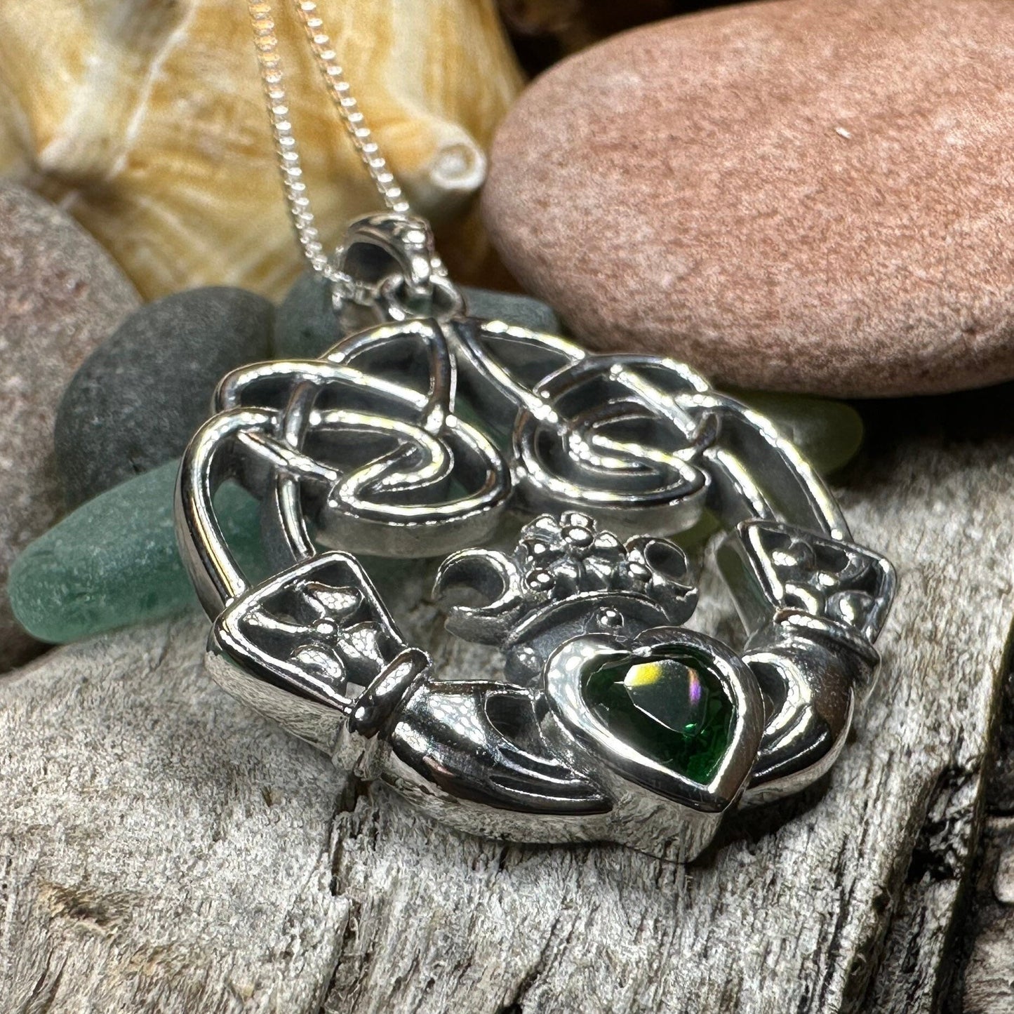 Irish Belle Claddagh Necklace