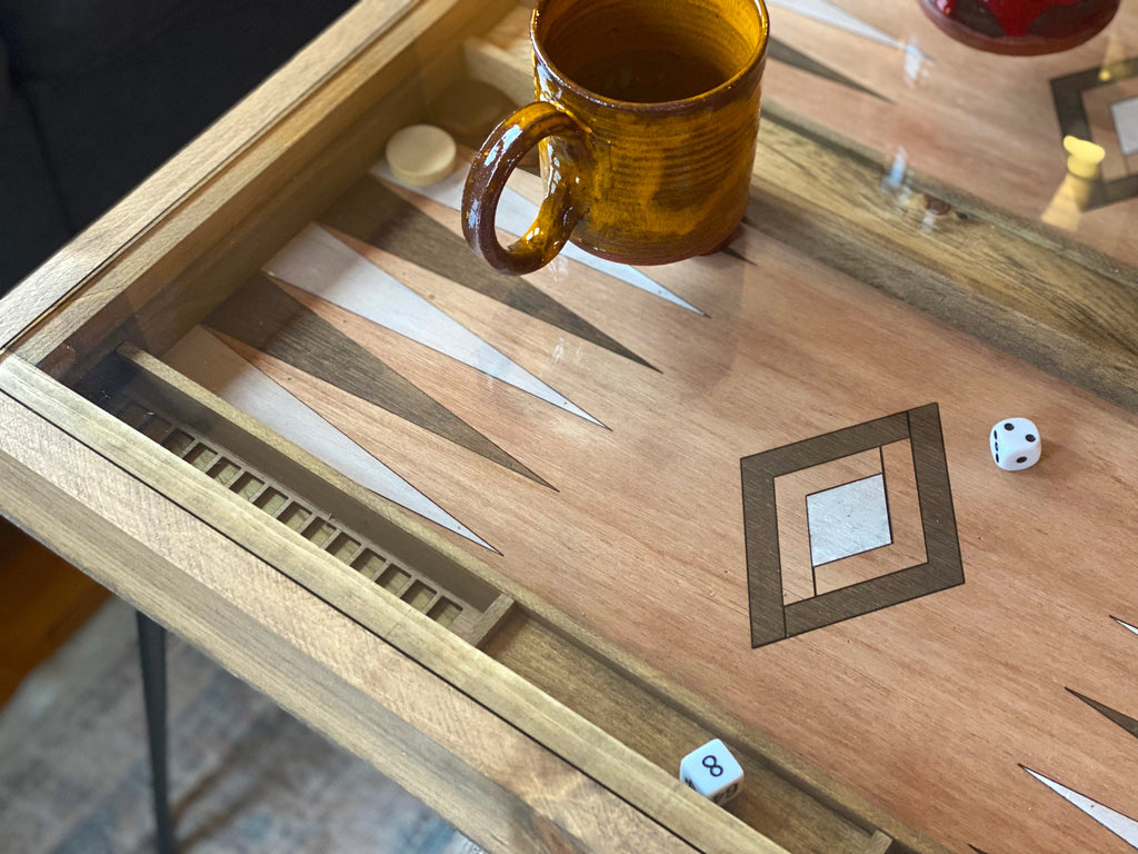 The Backgammon Table