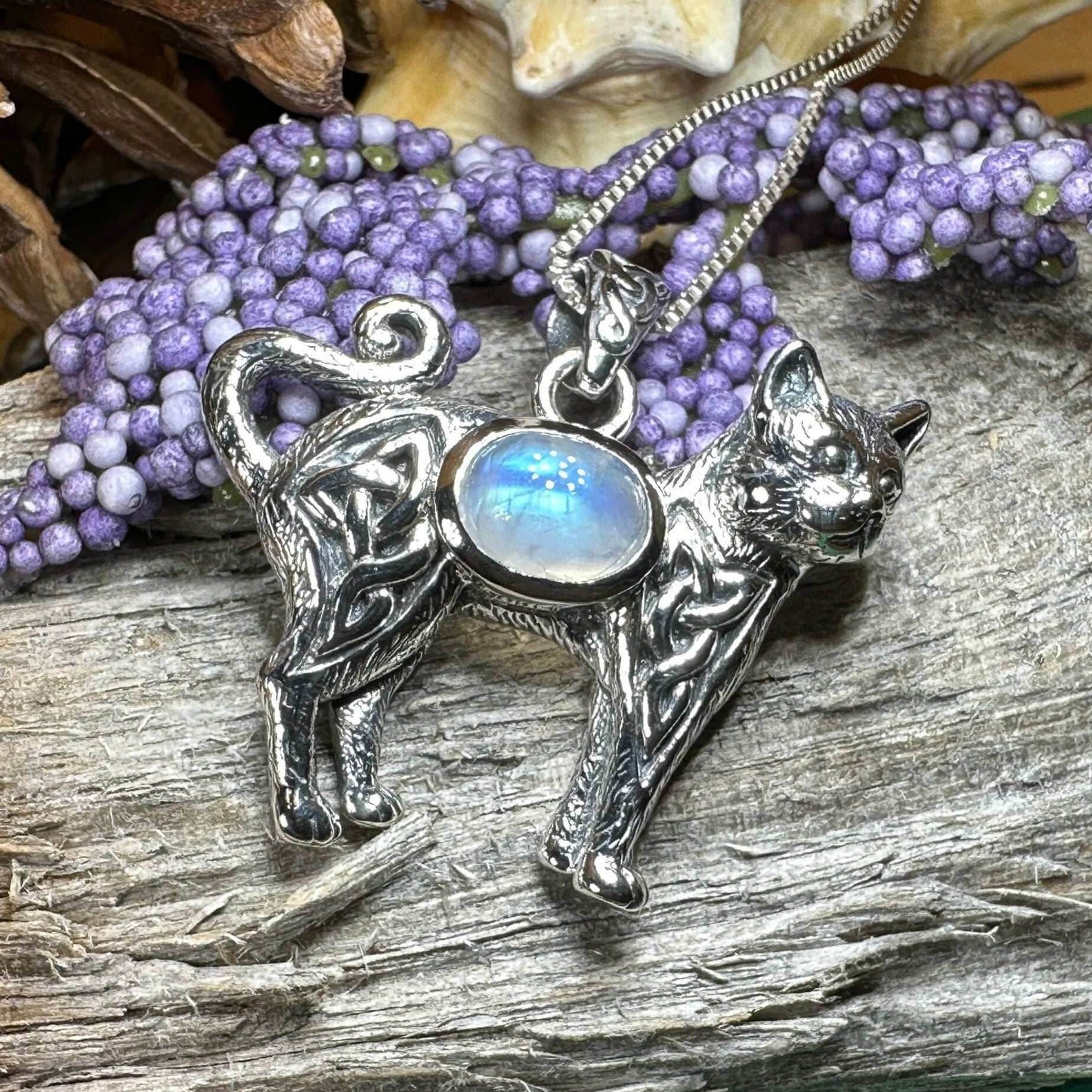 Tayla Celtic Cat Necklace - 18