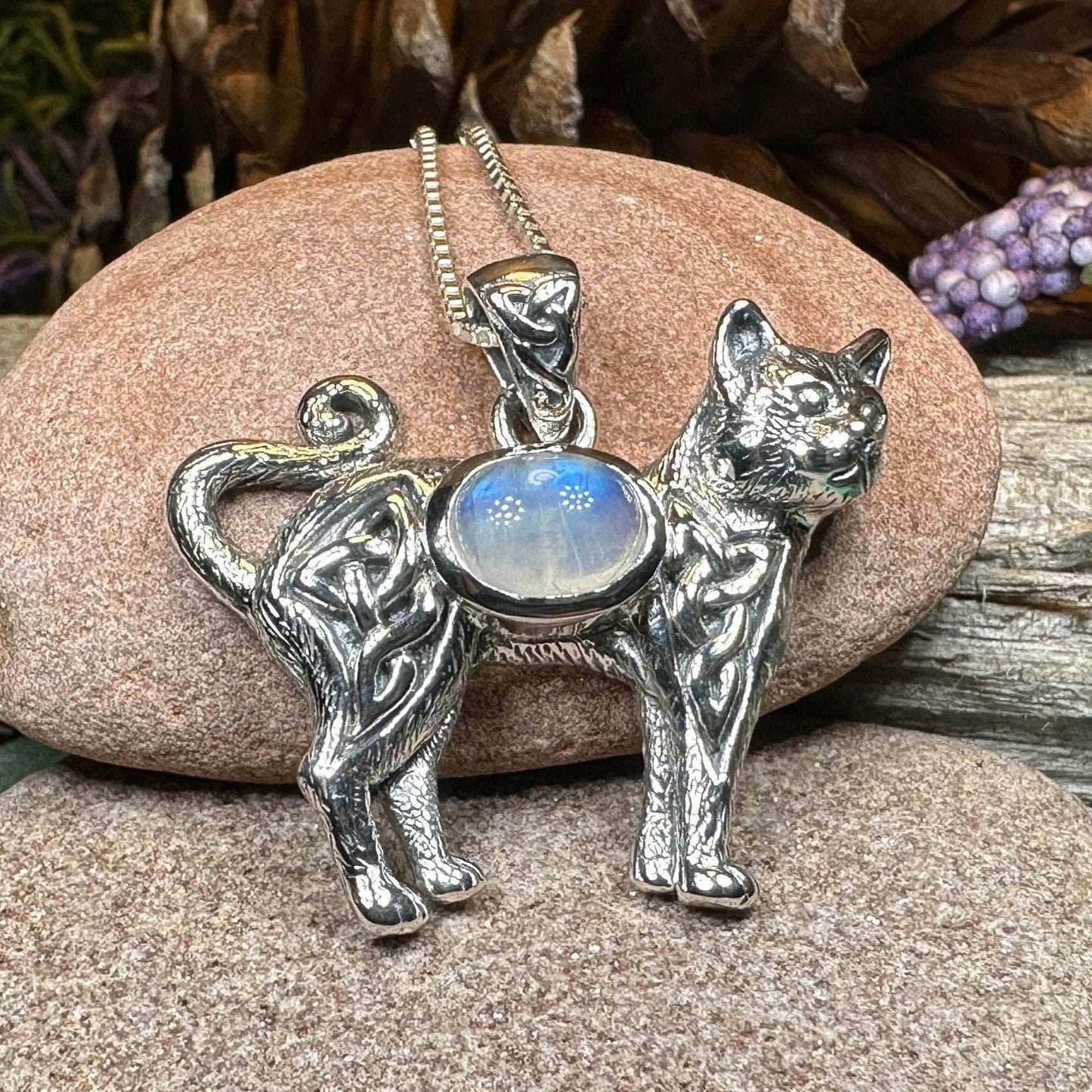 Tayla Celtic Cat Necklace - 18