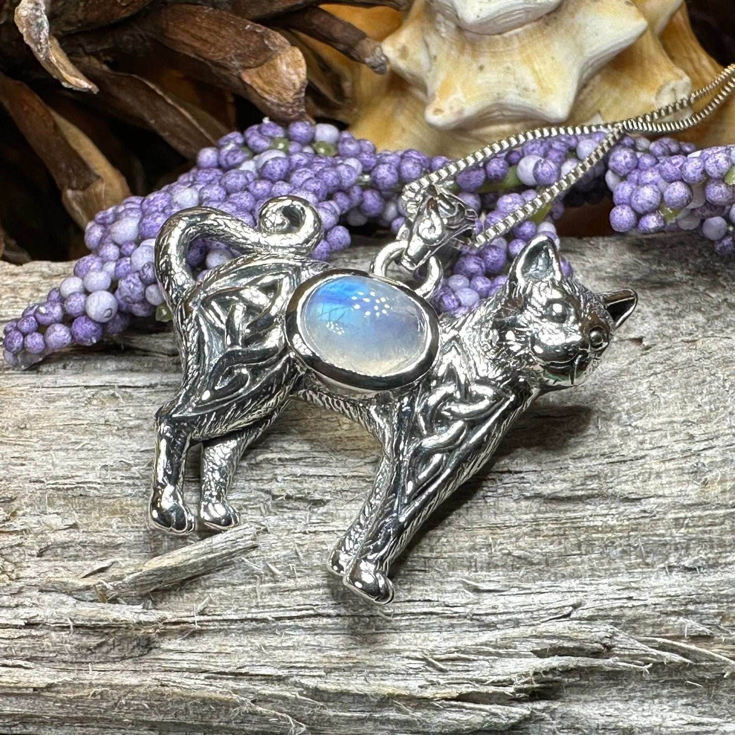 Tayla Celtic Cat Necklace - 18