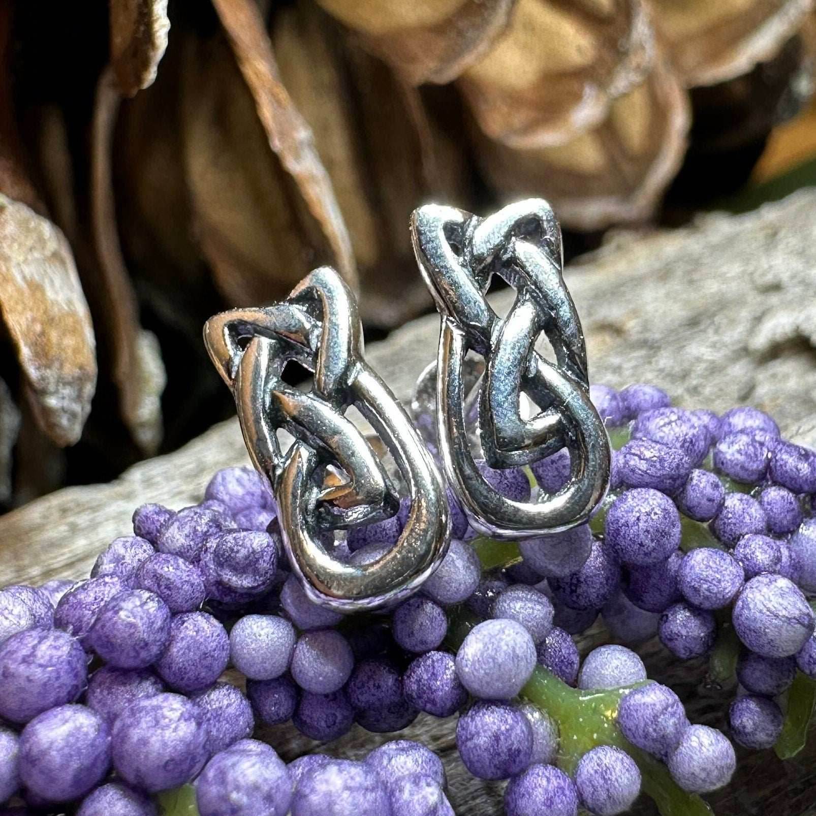 Arianell Celtic Knot Stud Earrings - 