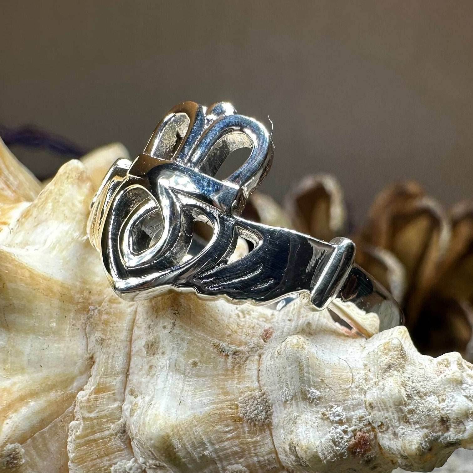 Tallisen Claddagh Ring - 6
