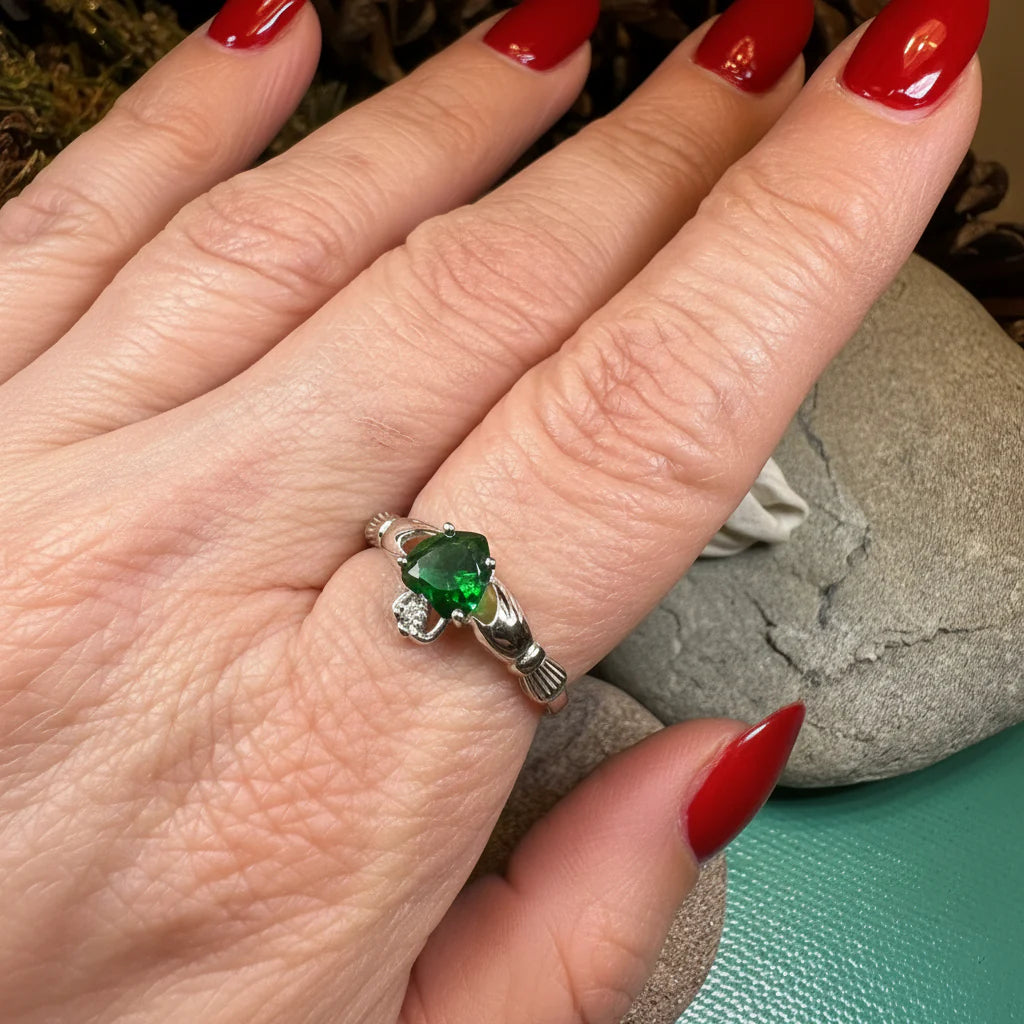 Emerald Green Claddagh Ring