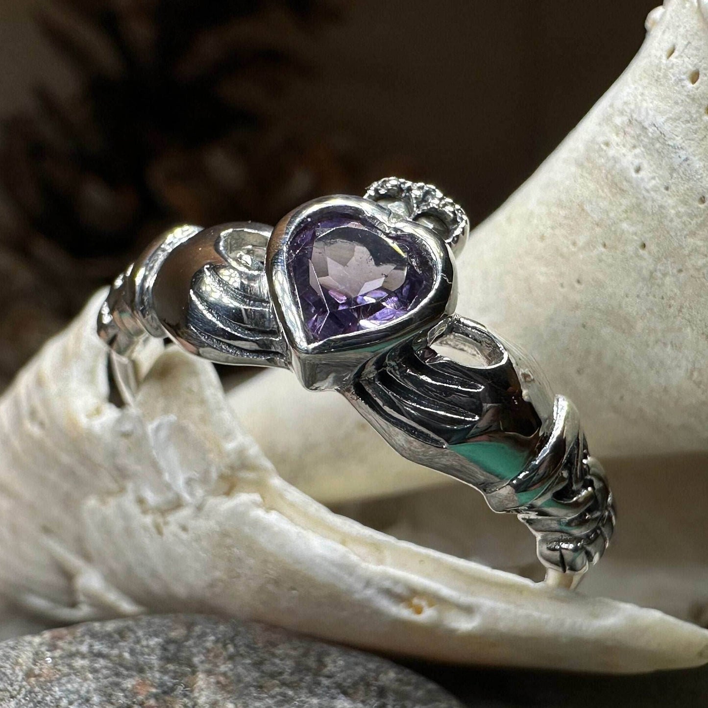 Eriu Marcasite Claddagh Ring - 5