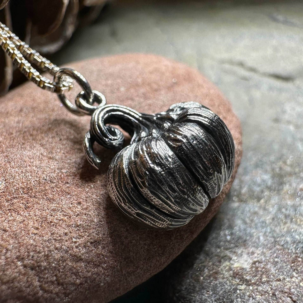 Realistic Autumn Pumpkin Necklace - 18