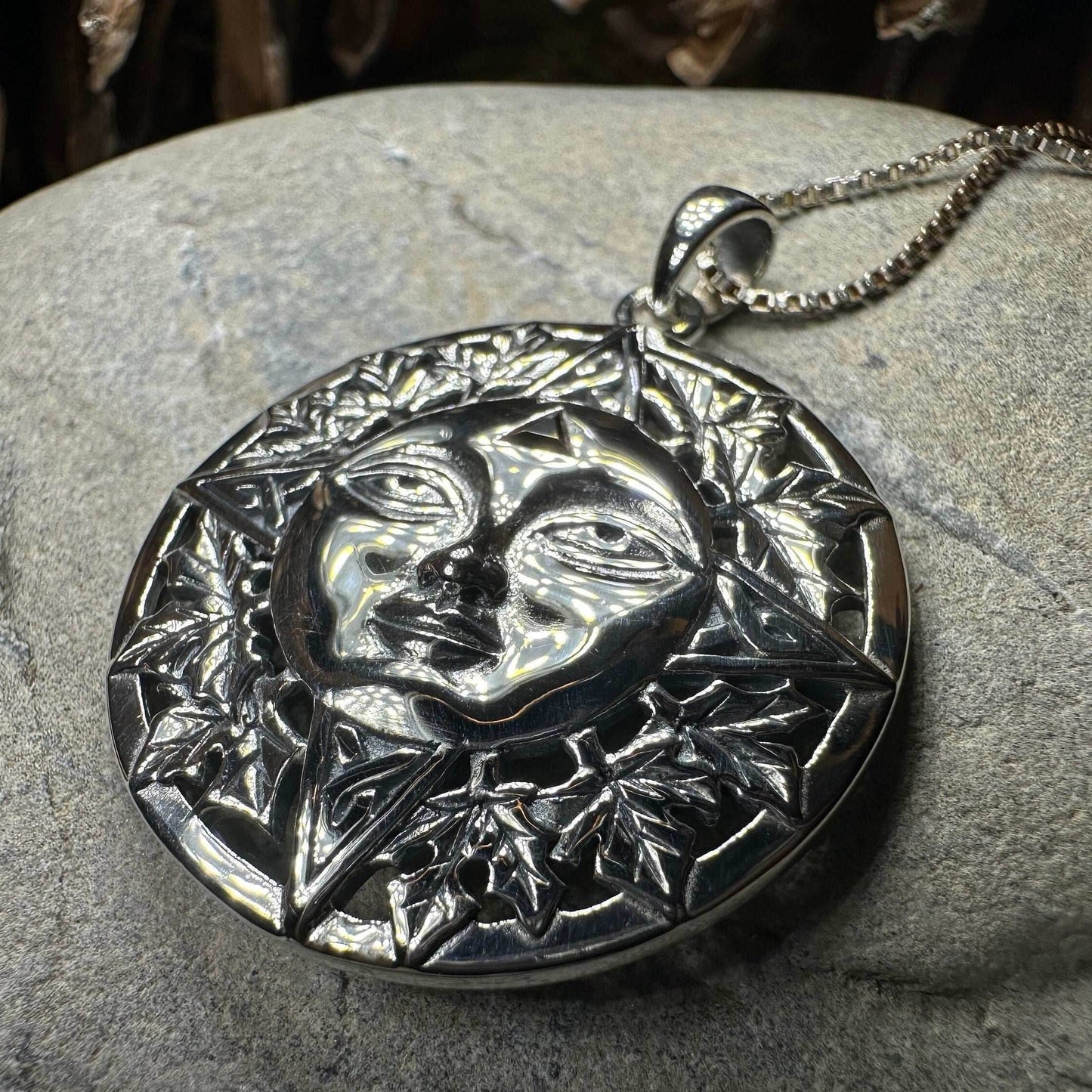 Autumn Sun Necklace - 18