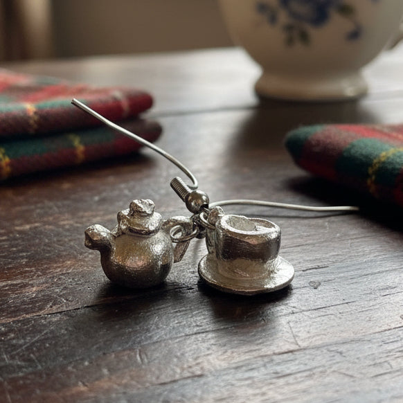 Spot O' Tea Teapot & Cup Earrings