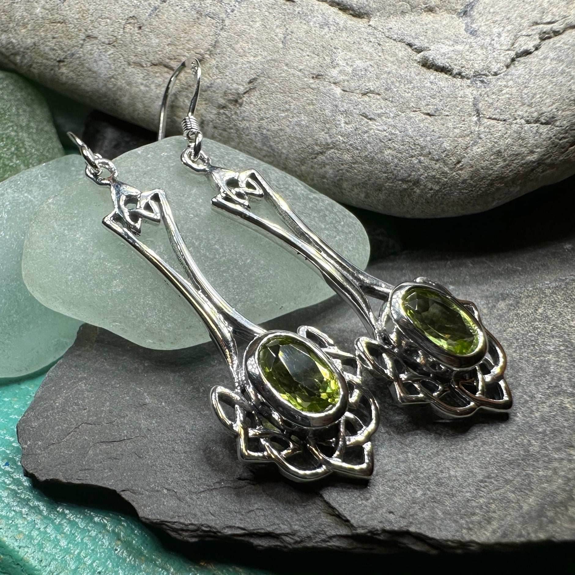 Eira Celtic Knot Earrings - Amethyst
