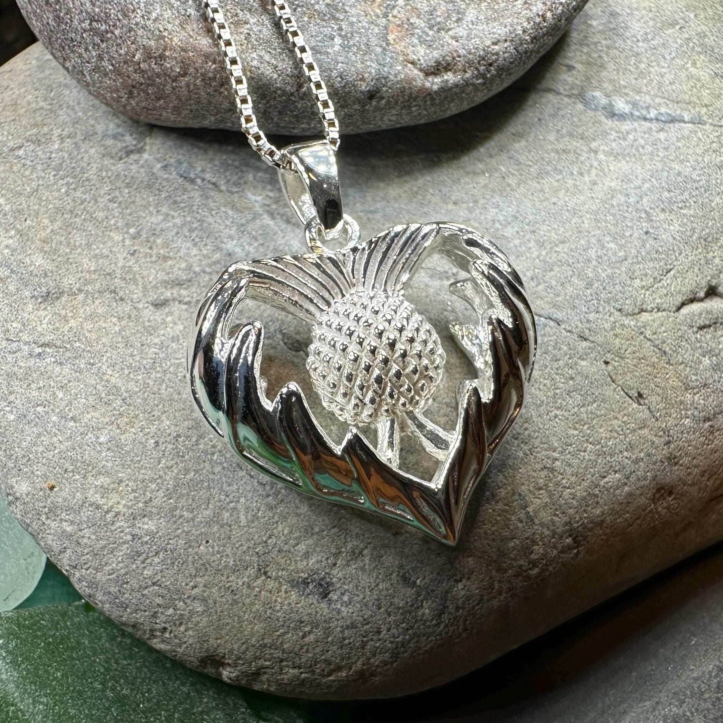 Annora Scottish Thistle Necklace - 18
