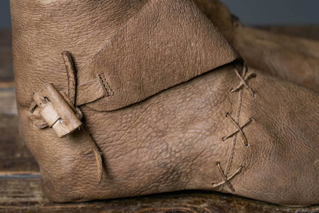 Handmade Leather pastalas (unisex) - Acorn Distress