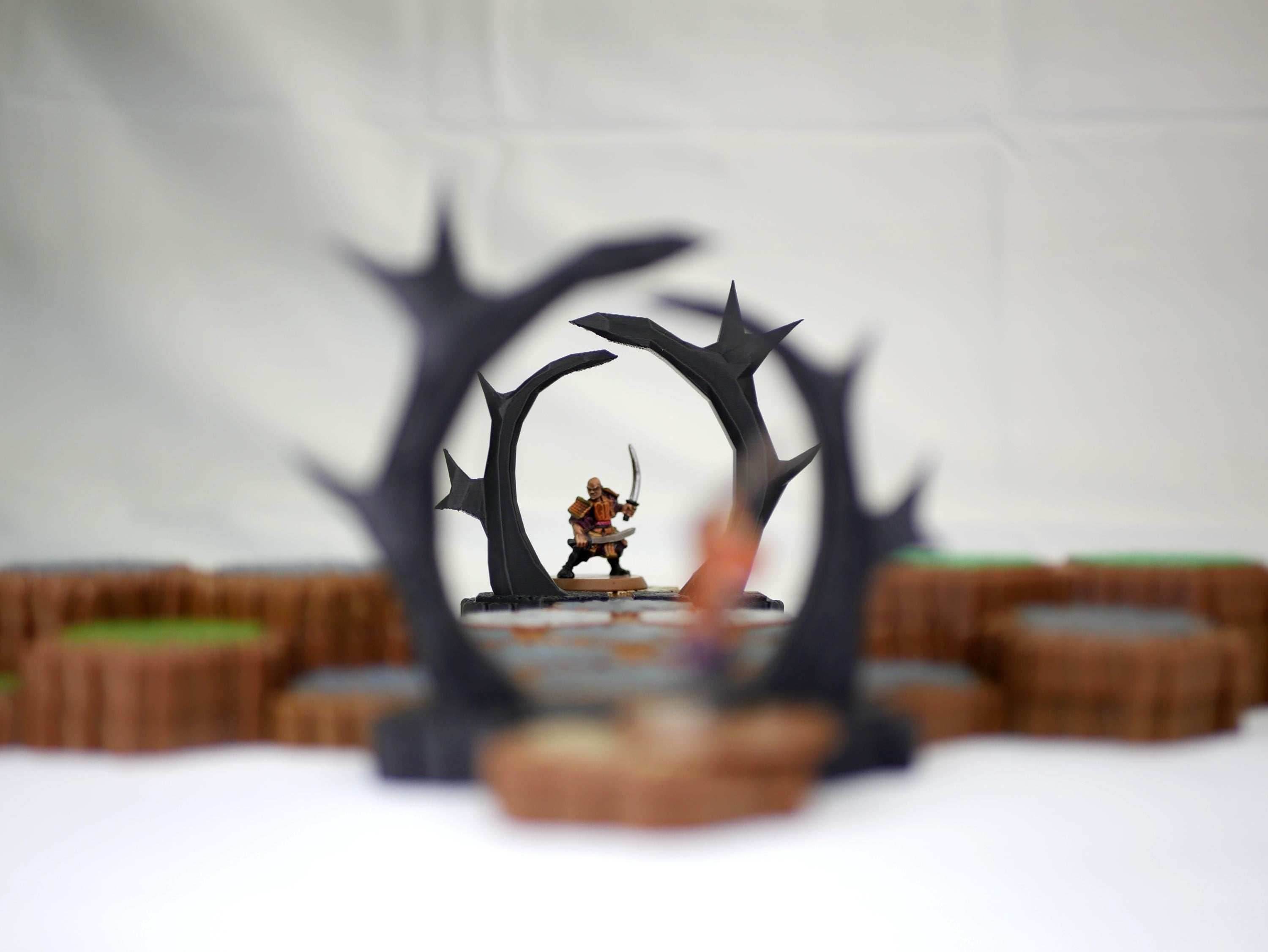 Hero Scape Obstacle Interactive Viking Portal | Tabletop Terrain Hex Pieces | Paintable Miniature Board | DnD Role Play Game Upgrade Tile - Grass/White