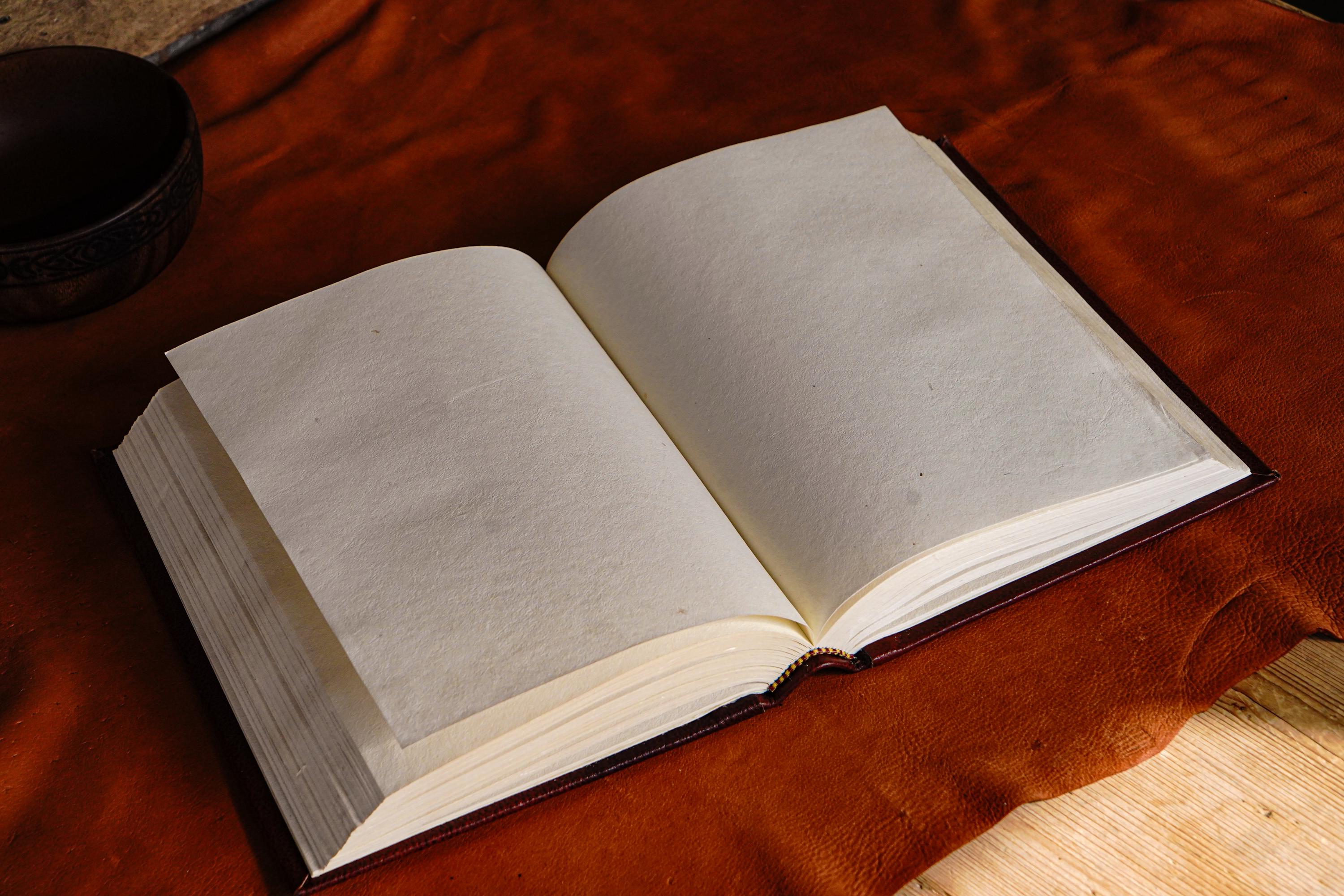 Handmade Leather Journal | Vintage Writing Notebook | Rustic Travel Diary | Gift for Writers & Artists