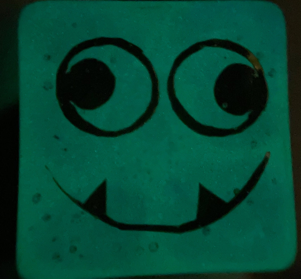 Glow in the Dark Tusktooth Fjord Inspired D6 Dice