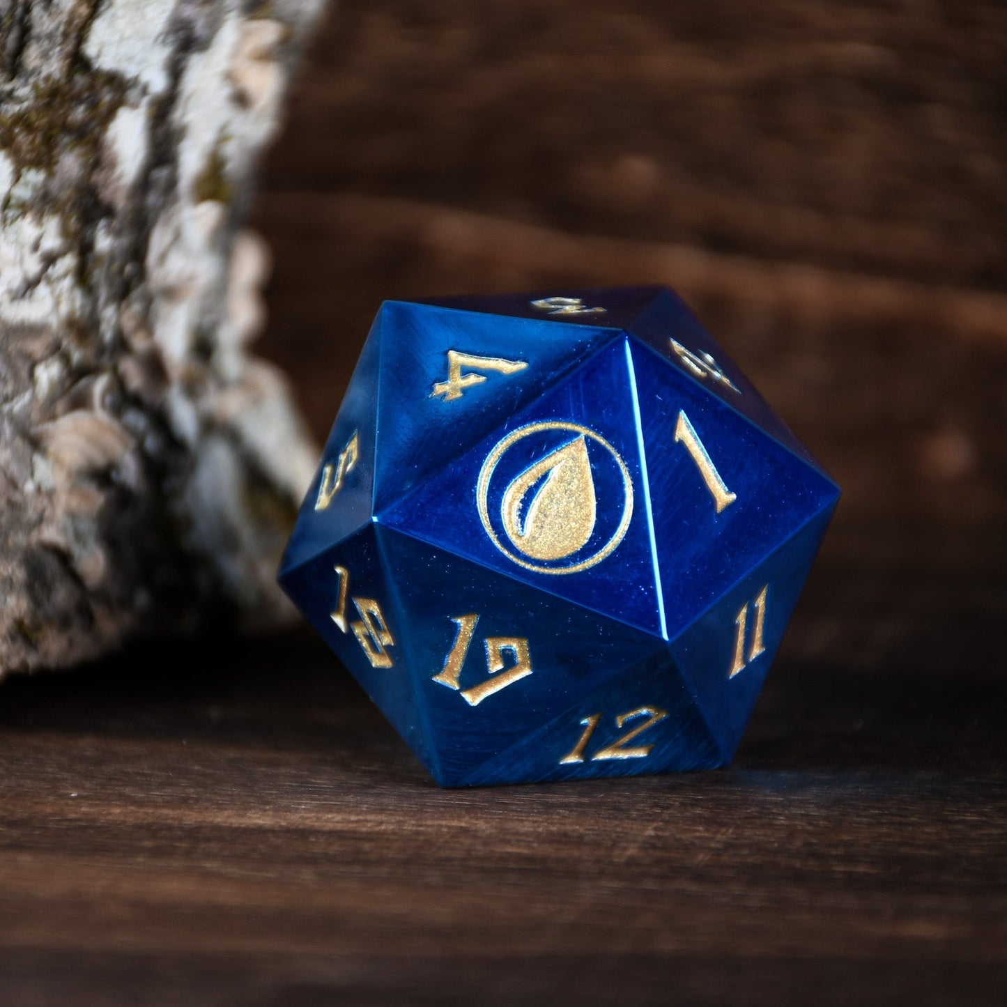 Island Mana Spindown Metal D20