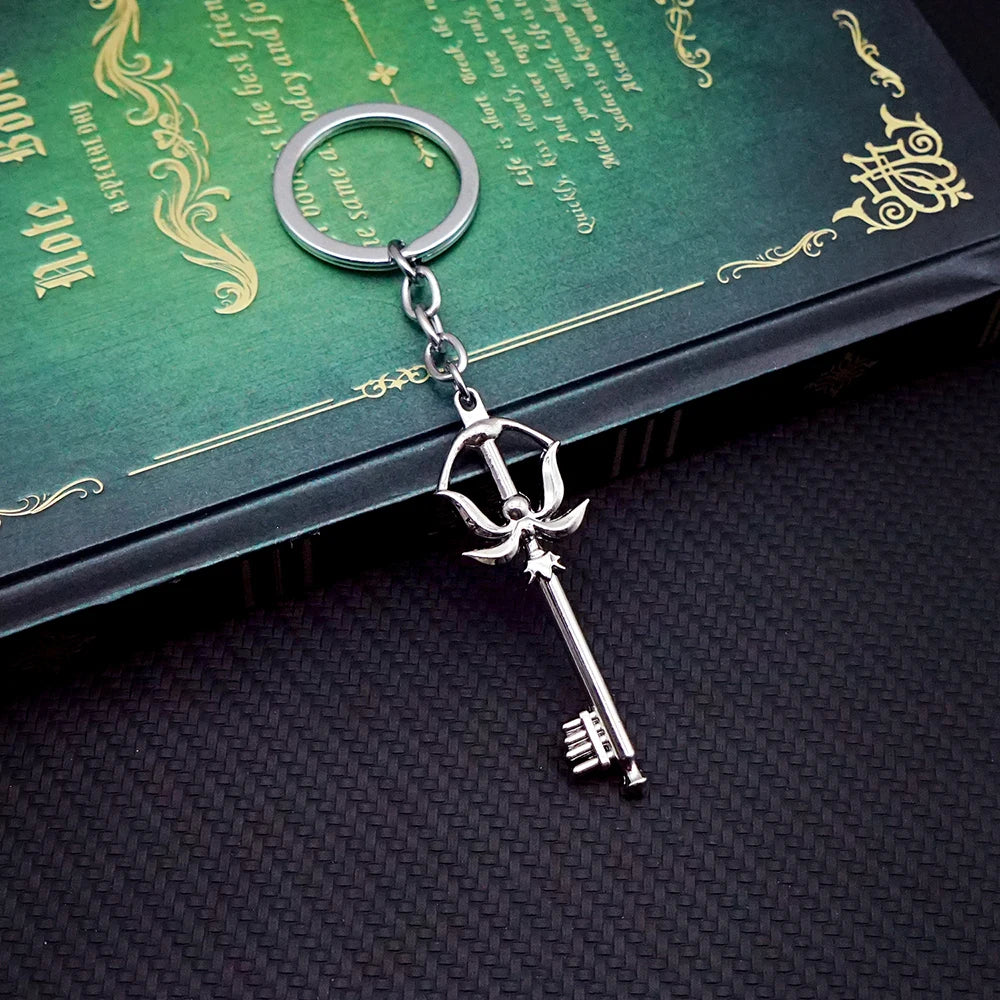 Kingdom Hearts Keychain Sora Key Keyblade Weapon Keyring Keychains for Men Game Accessories Car Key Ring Pendant llaveros