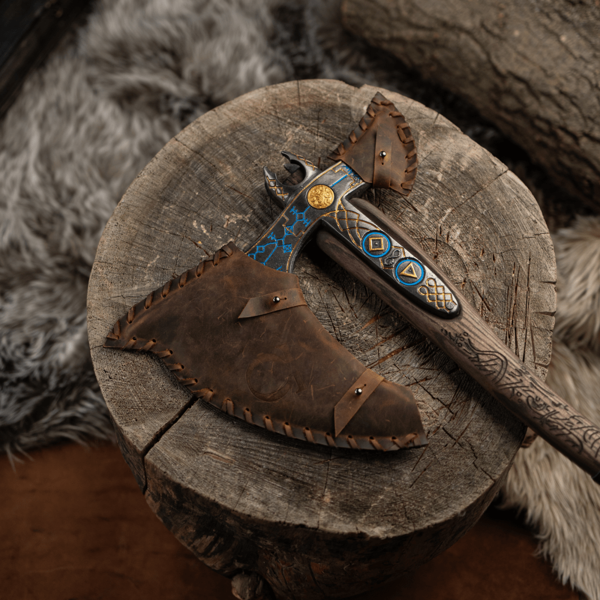 Leviathan Kratos axe with carved handle 35.8"