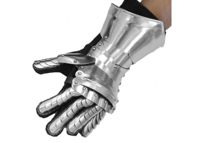 Medieval Knight Gothic Style Functional Armor Gauntlets +5 to Armor Class bonus