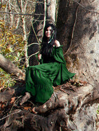 MYTHIC WOODLAND FAIRY Renaissance Medieval Smocked Sword Mistress Chemise - Hunter Green
