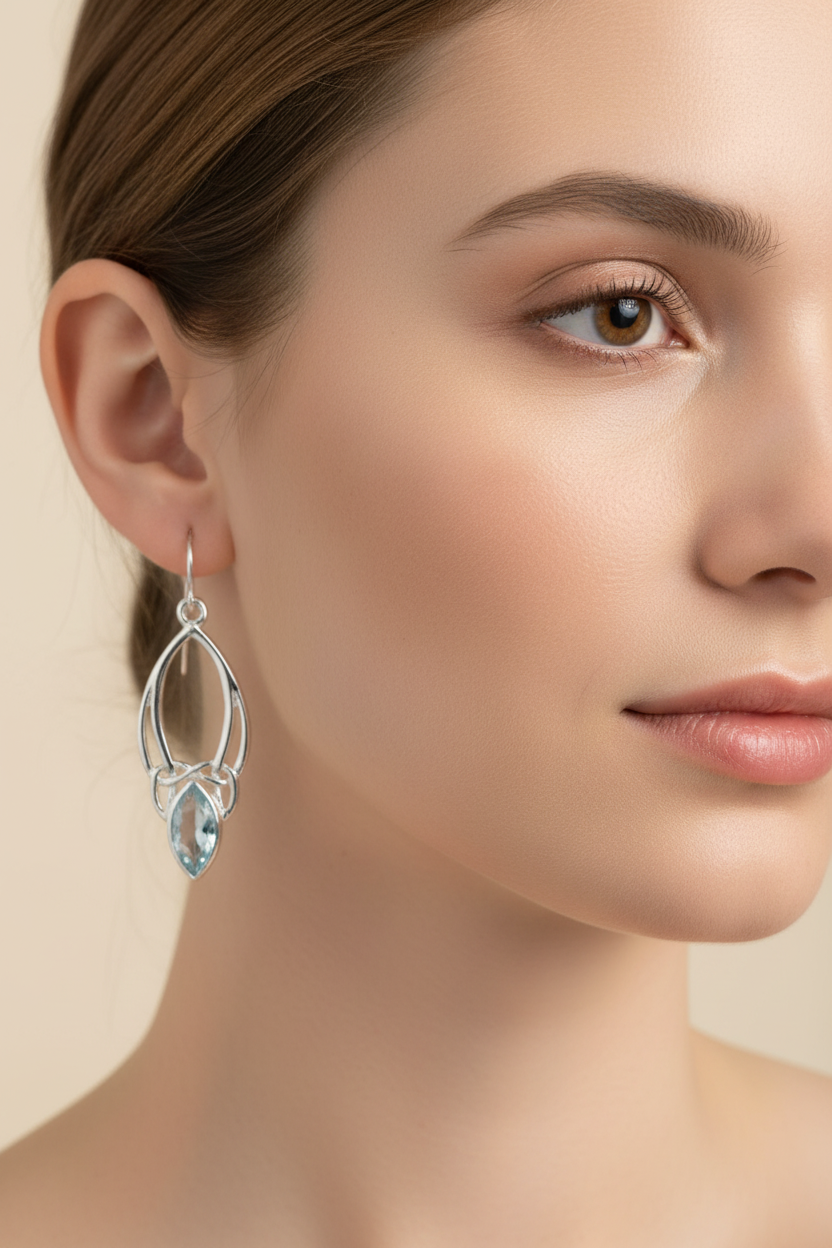 Ania Trinity Knot Earrings