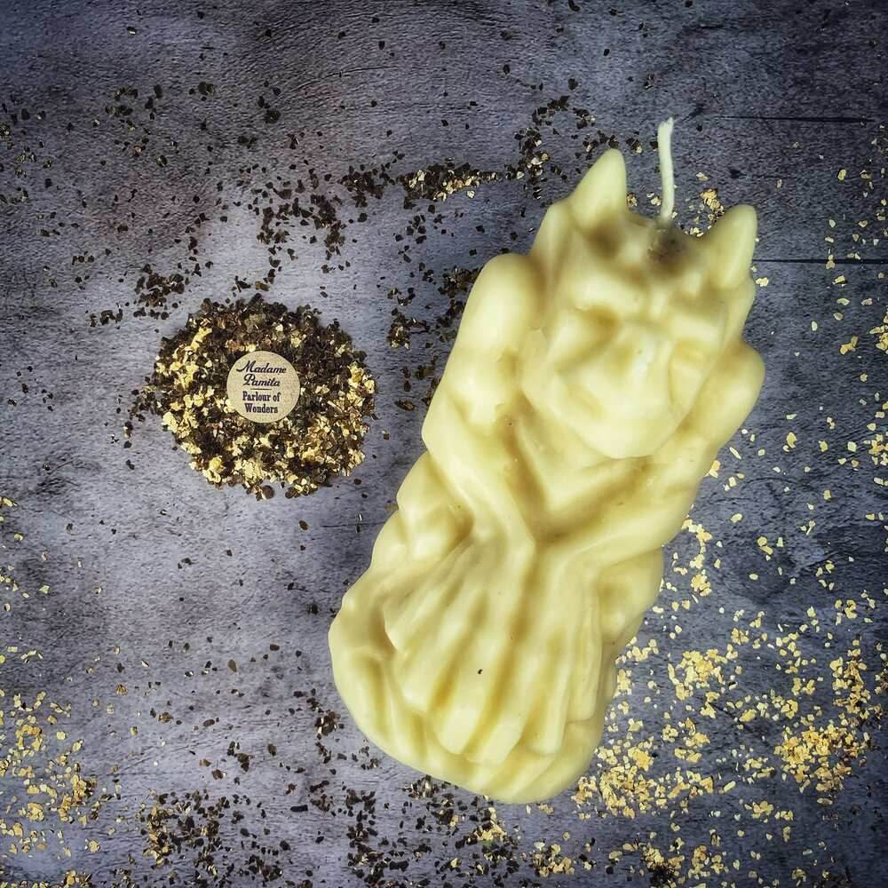 Beeswax Gargoyle Protector Spell Candle - White (Protecting Blessings)