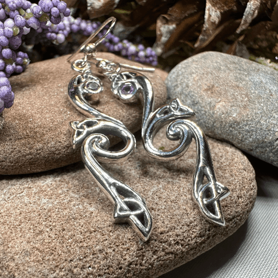 Graceful Trinity Knot Earrings - Amethyst