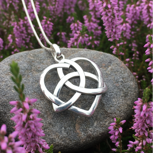 Love Knot Necklace