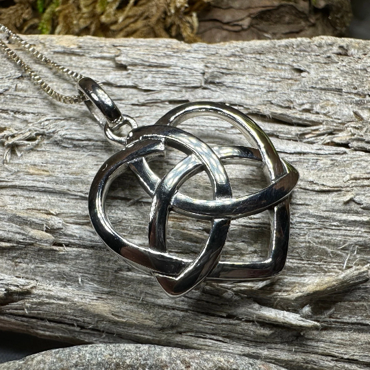 Love Knot Necklace