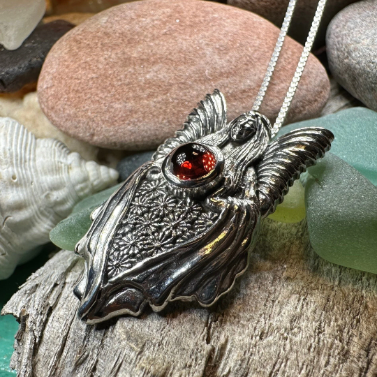 Titania Fairy Queen Necklace