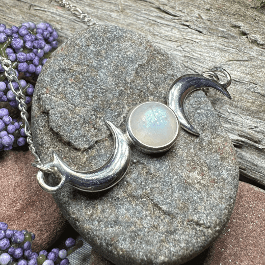 Nialla Triple Moon Necklace - 