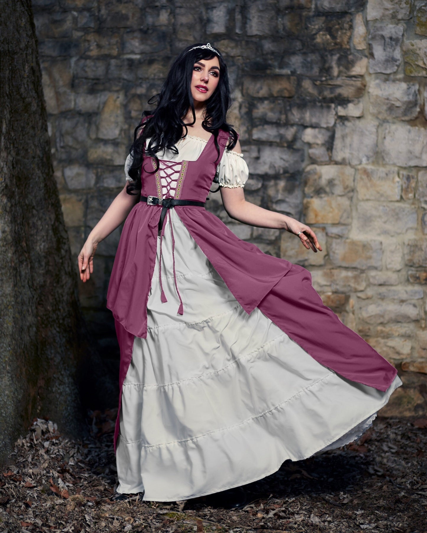 Renaissance Faire Layered Full Costume Fitted Lace-up Irish Dress with Capped Sleeve Chemise