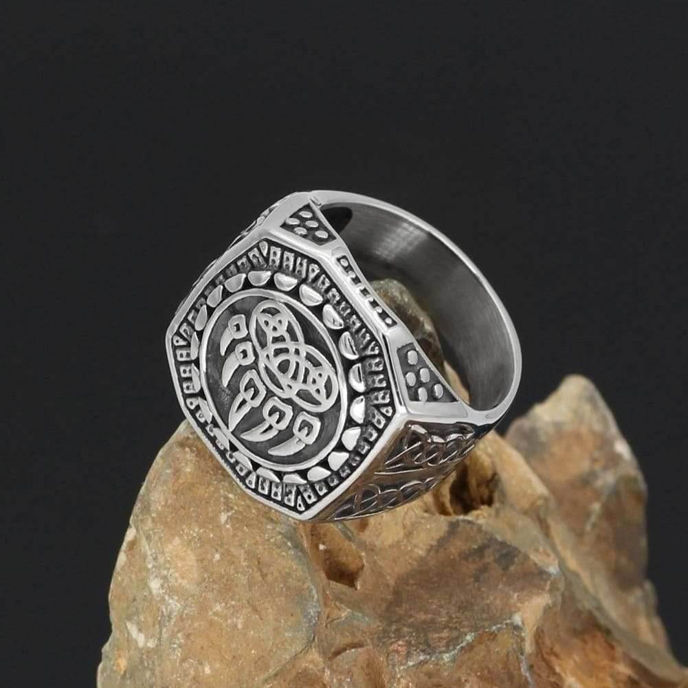 Viking Wolf Claw Ring - 9