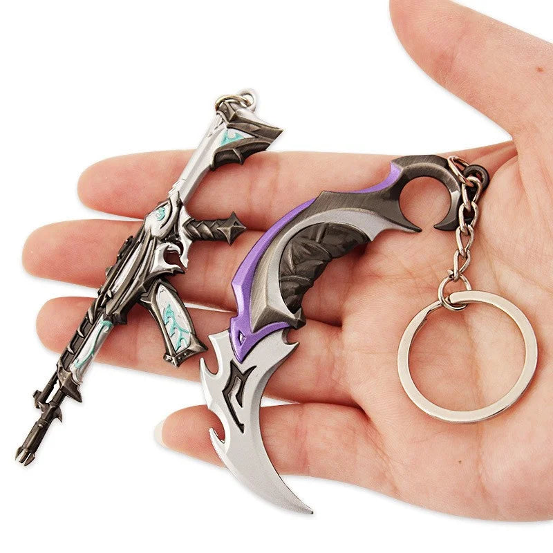 Riot Games Valorant Keychain Karambit AK M4 Samurai Dagger Weapon Model Metal Key Ring Bag Pendant llaveros Jewelry Male Gift