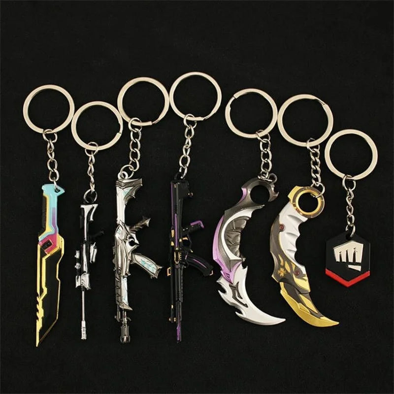 Riot Games Valorant Keychain Karambit AK M4 Samurai Dagger Weapon Model Metal Key Ring Bag Pendant llaveros Jewelry Male Gift