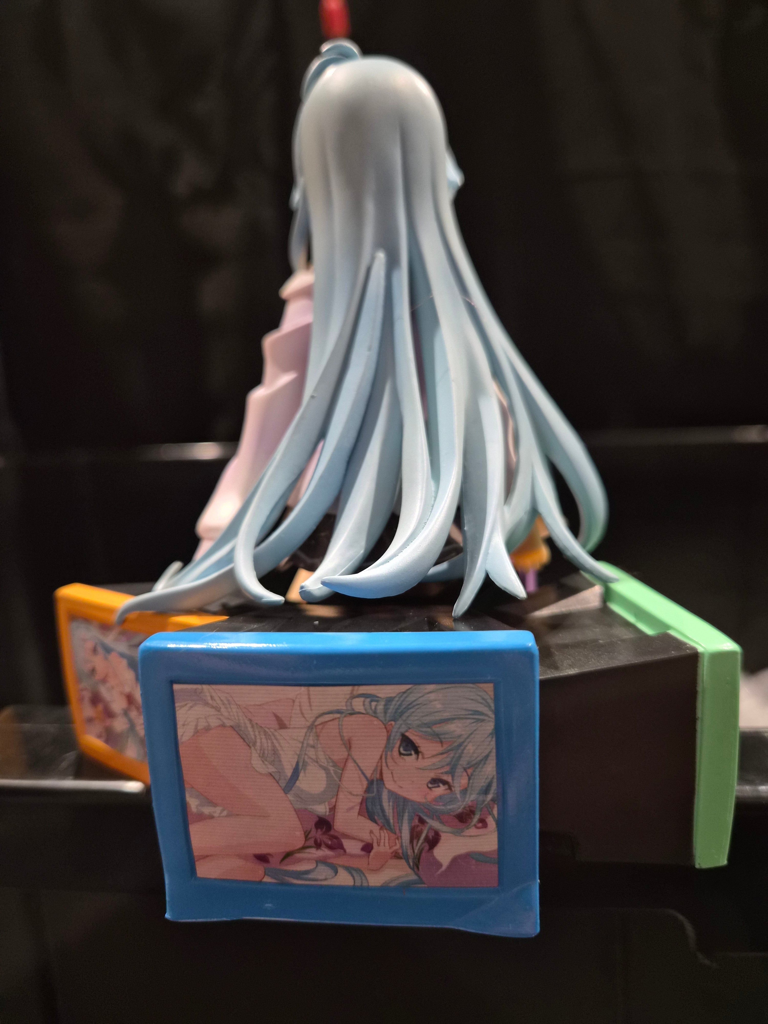 Erio Touwa Sitting Prize Figure – Denpa Onna to Seishun Otoko – Taito – 2011 – 5.5" Statue