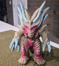 Bandai Evolu Kaiju Figure – 1996 – Ultraman Tiga Ultra Monster Series – 6.5" Sofubi