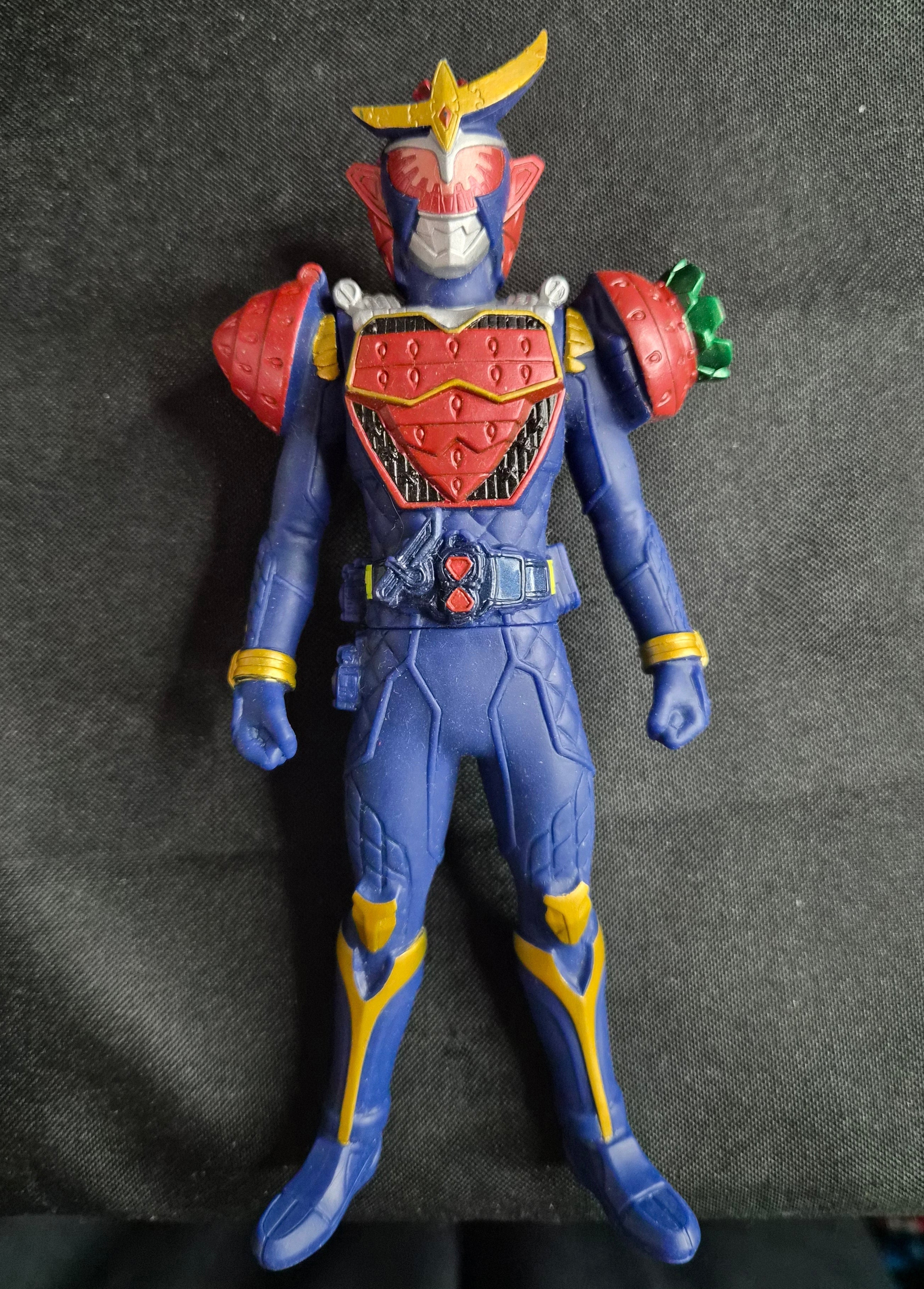 2013 Bandai Kamen Rider Gaim Ichigo Arms (Strawberry Arms) – Rider Hero Series 06 – 4.25" Figure
