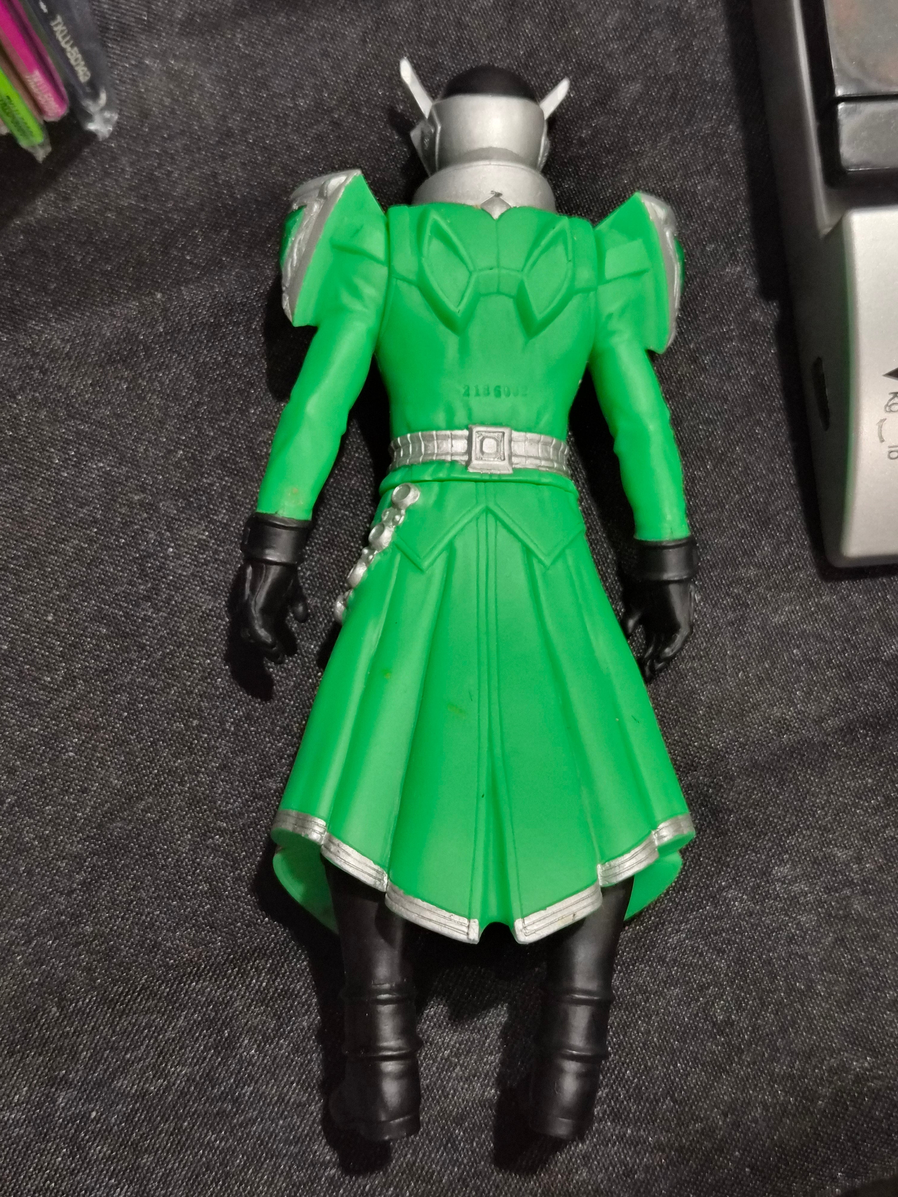 Kamen Rider Wizard Hurricane Dragon – Bandai Rider Hero Series 06 – 2012 – 7" Figure