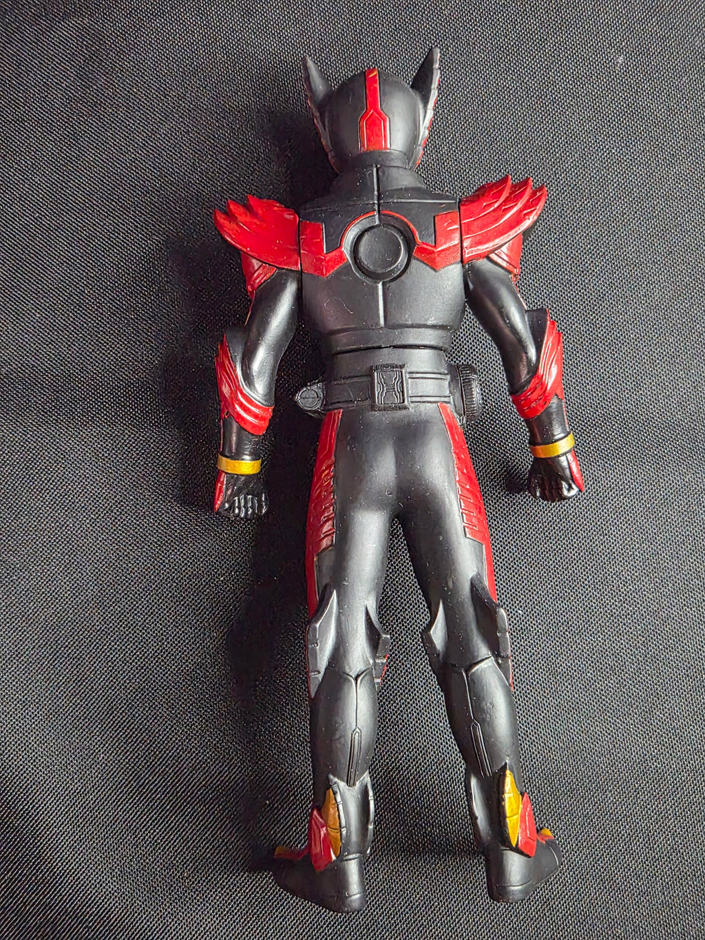 2010 Bandai Kamen Rider OOO Tajadoru Combo Sofubi Figure – 6.75" – Rider Hero Series – Japan Tokusatsu