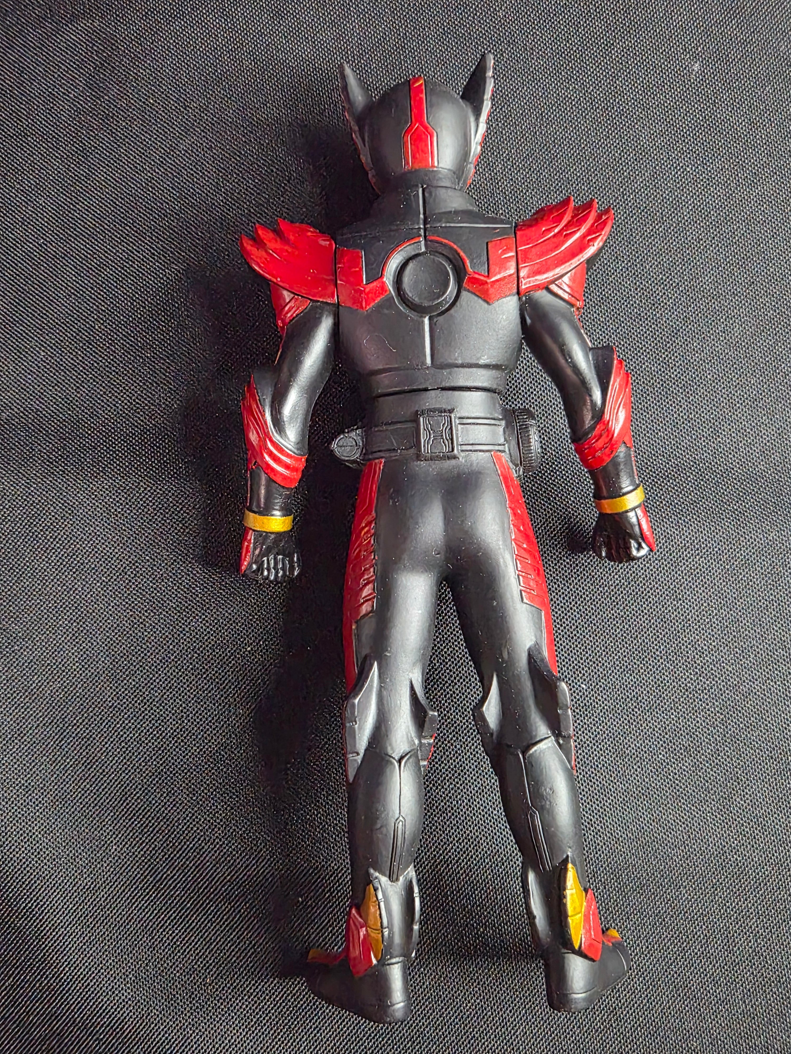 2010 Bandai Kamen Rider OOO Tajadoru Combo Sofubi Figure – 6.75" – Rider Hero Series – Japan Tokusatsu