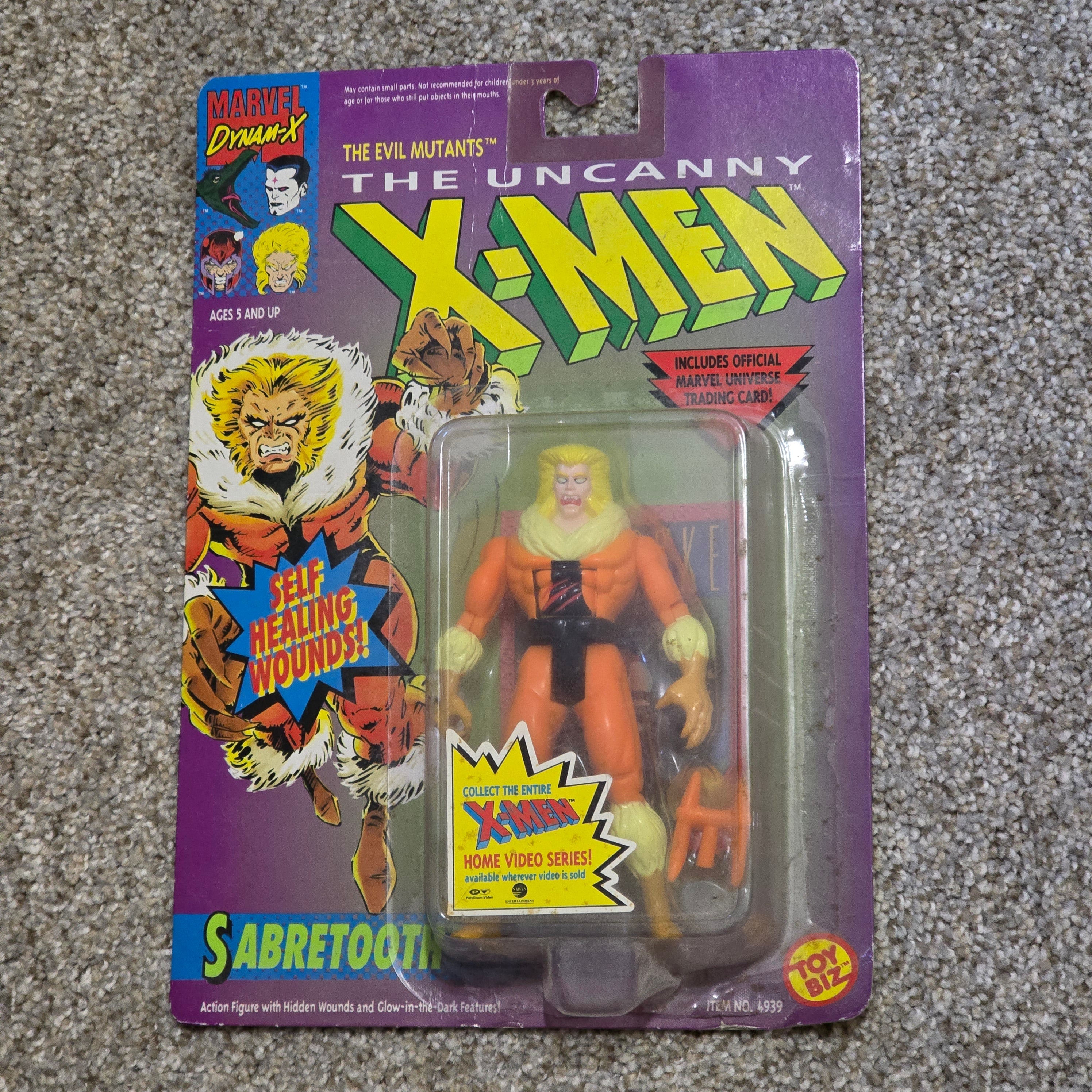 Vintage X-Men Sabretooth Toy Biz Action Figure 1993 Sealed