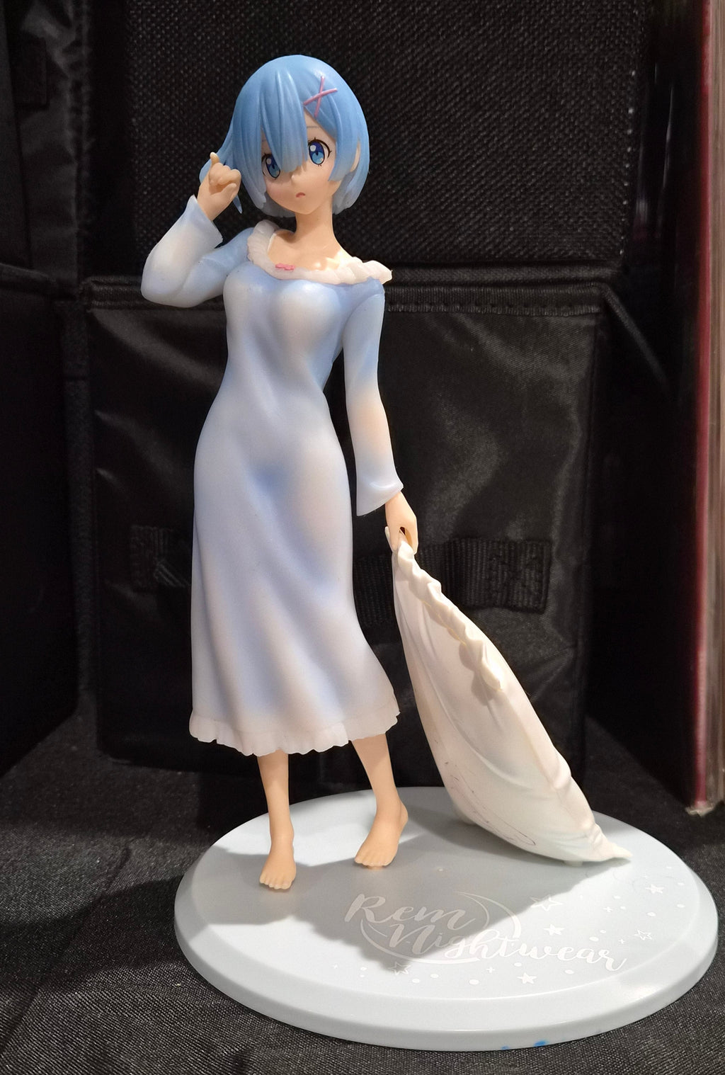 Rem Nightwear Version Super Premium Figure w/ Pillow – Re:Zero – Sega – 2020 – 9" Statue