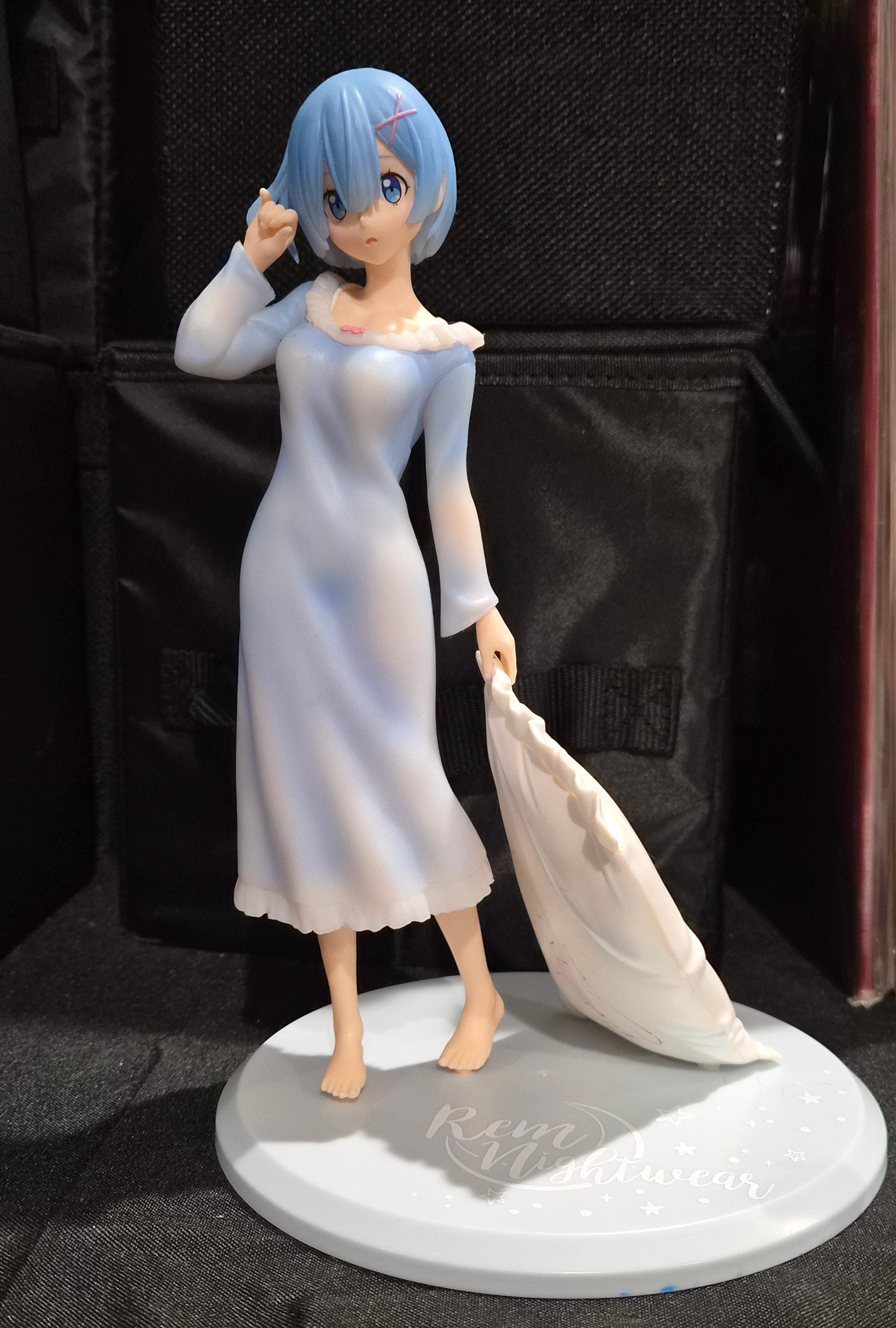 Rem Nightwear Version Super Premium Figure w/ Pillow – Re:Zero – Sega – 2020 – 9" Statue