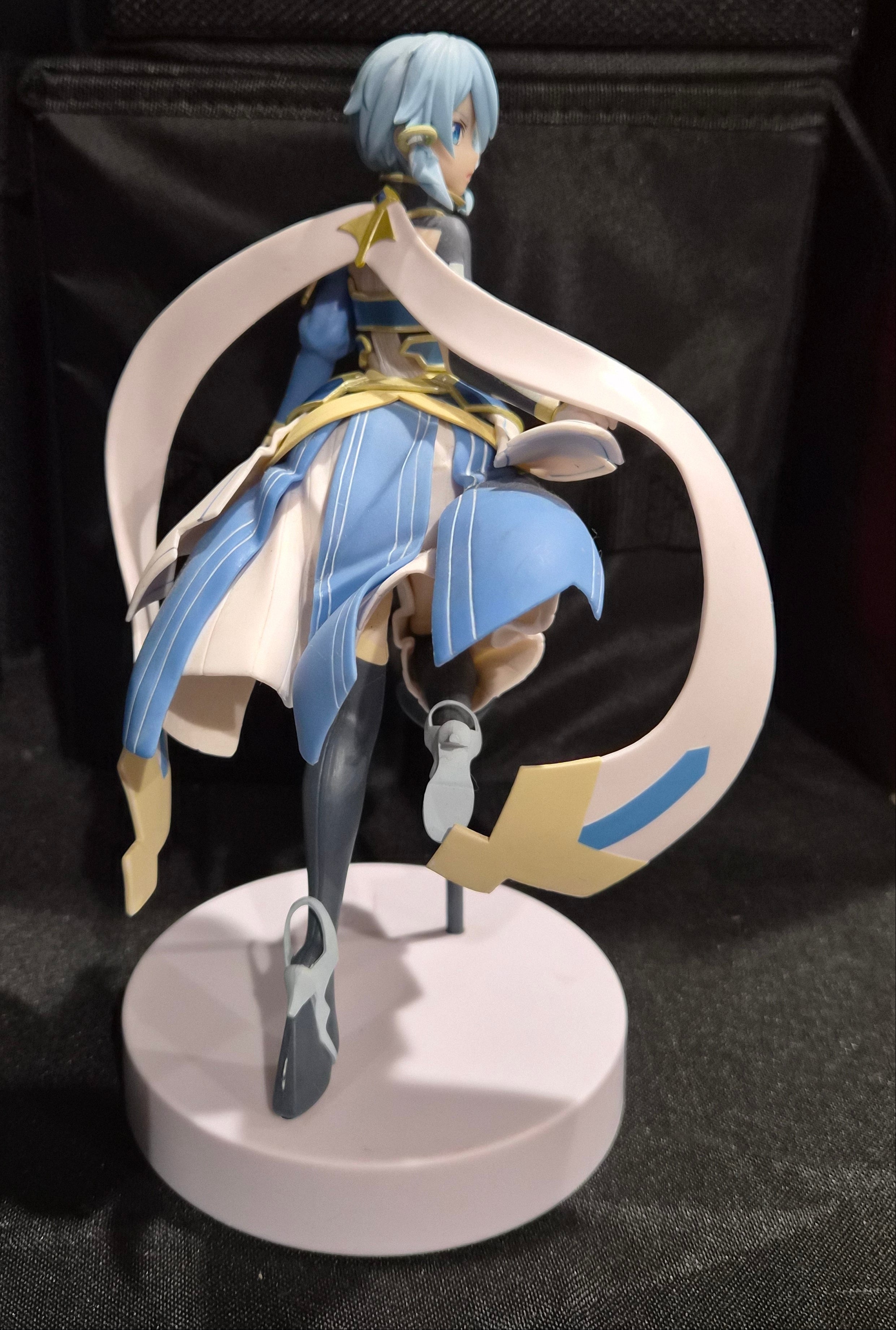 Sword Art Online Alicization – Sun Goddess Solus Sinon Figure – Banpresto / Bandai – 7.9" Statue