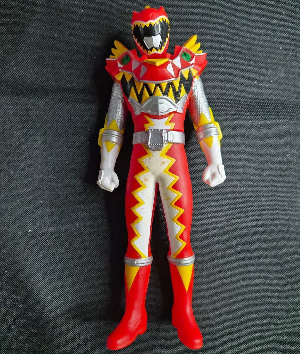 Bandai 2013 - Kamen Rider Zyuden Sentai Kyoryuger Red Carnival #07 Dino Charge MMPR