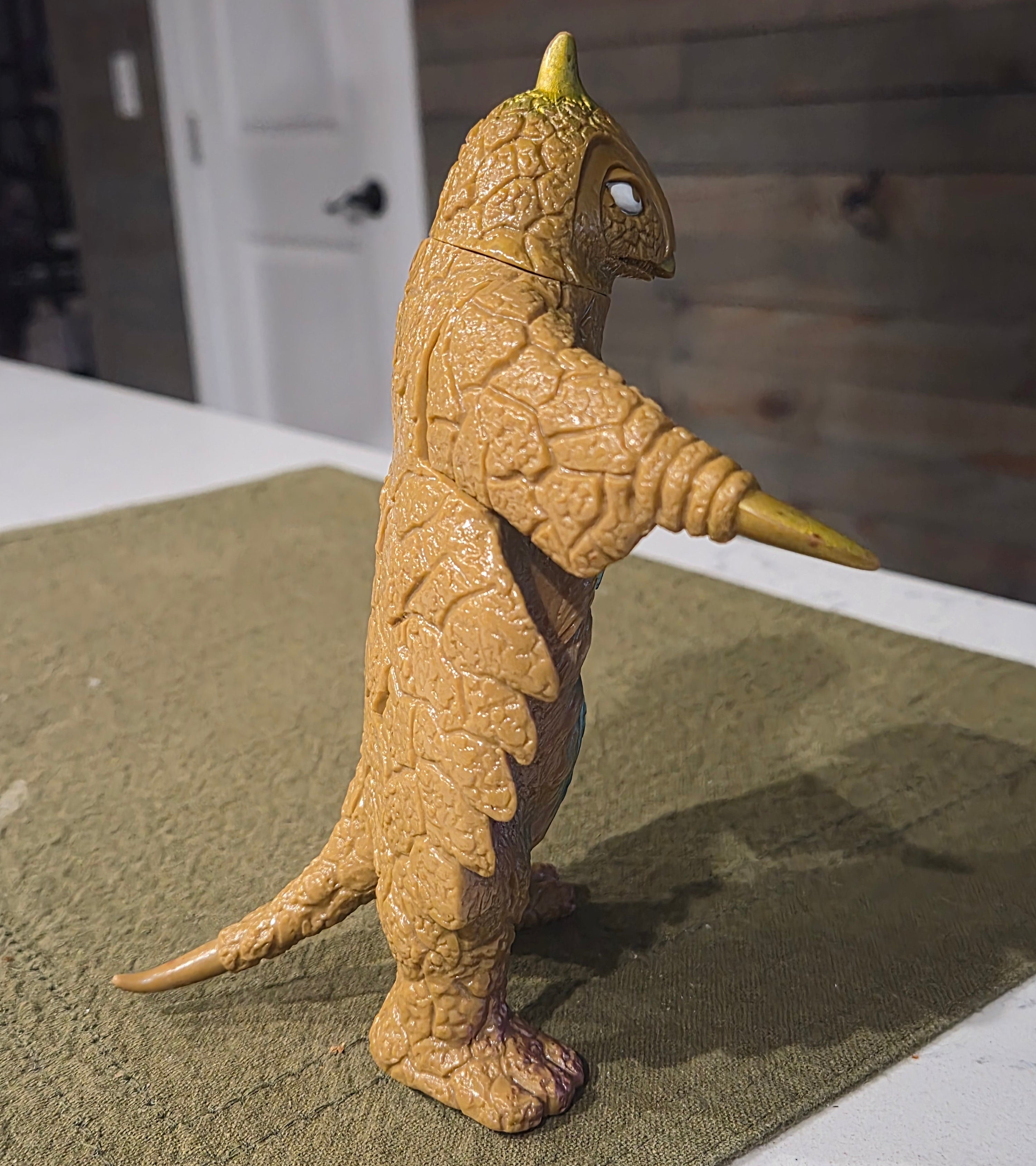 Bandai Bemstar Kaiju Figure 1983 – Return of Ultraman – 6" Vintage Sofubi Kaiju Toy