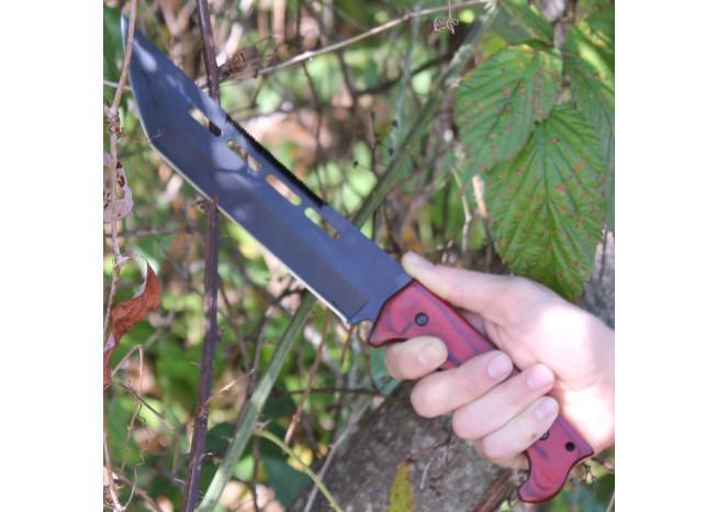 Sawback Feral Instincts Hunting Knife