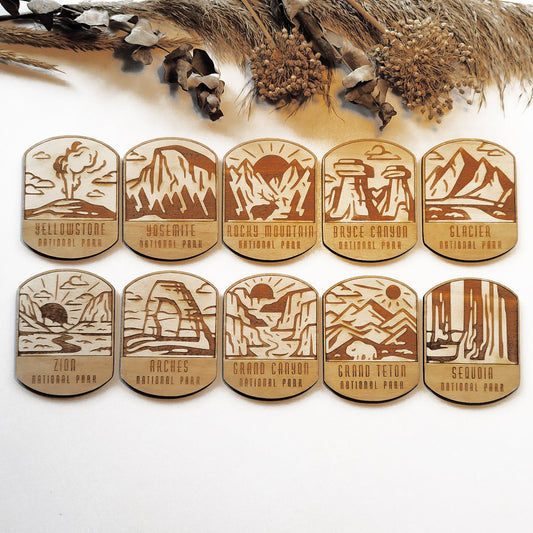 Set of 10 National Parks Wooden Coasters - Handmade Gift - Housewarming - Wood Kitchenware - US National Parks