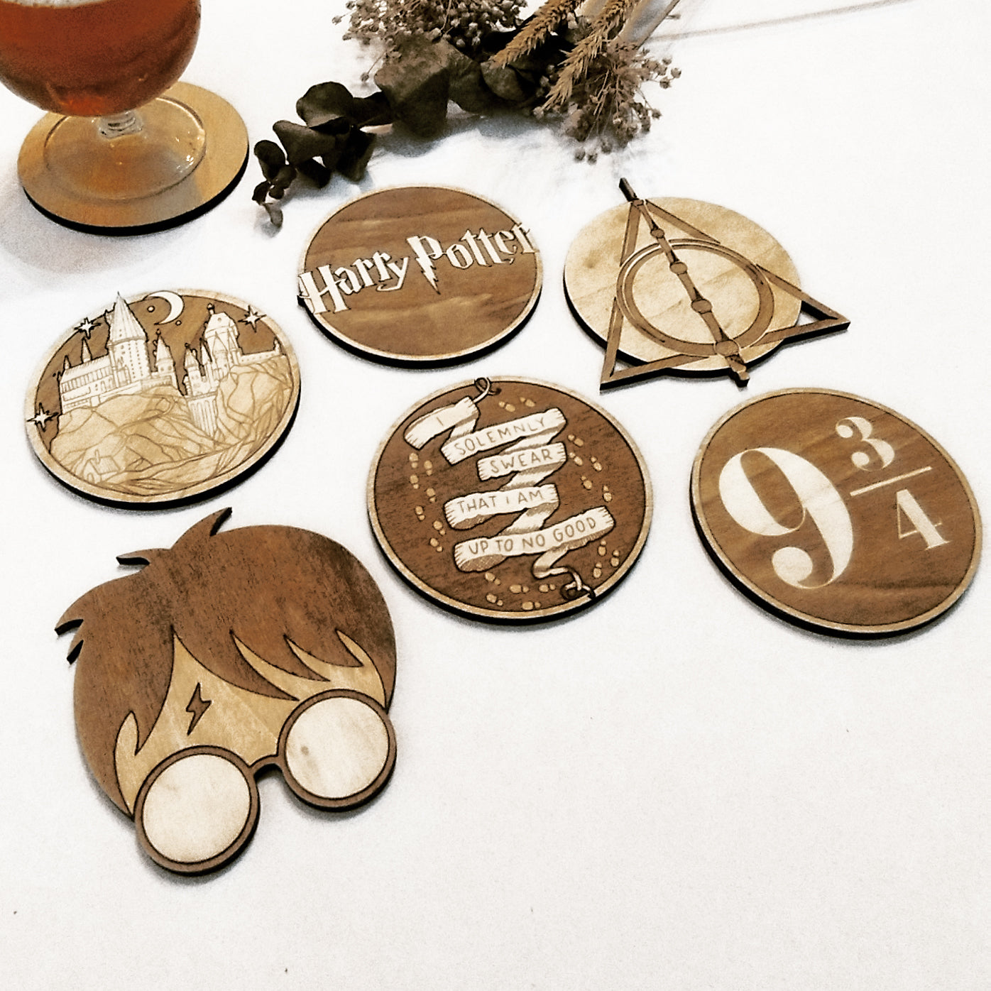 Set of 6 Harry Potter Wooden Coasters - Handmade Gift - Housewarming - Wood Kitchenware